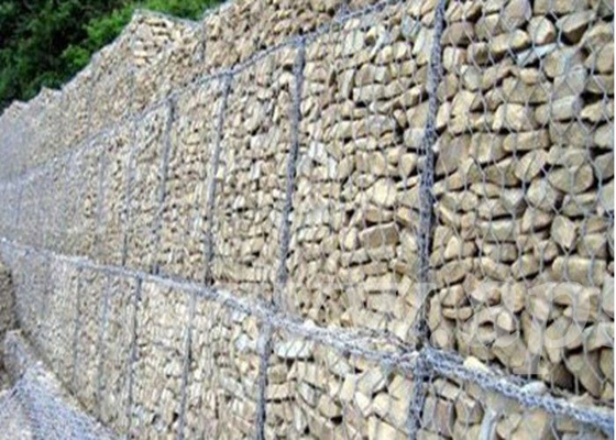 Pvc Coated Hexagonal Stone เติม Gabions Rockfall Protection Netting