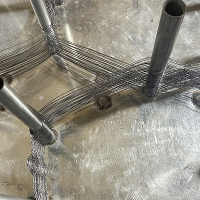 เครือข่ายไฟฟ้ากระบะที่กําหนดเอง Anti Tank Track Wrapping Wire Mesh