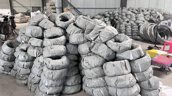รั้ว สายด้ายขี้ขวาง สายป้องกันเหล็กเหล็ก 500 เมตร ใบมีดโกน