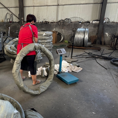 สแตนเลส แอนติร็อสต์ ความมั่นคงสูง Razor Blade ใช้ Concertina Razor Wire
