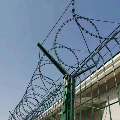 โรงงาน CBT-65 ราซอร์โค้ล สายไฟฟ้า Hot Galvanized ราคาต่ํา PVC ปกล้องม้วน