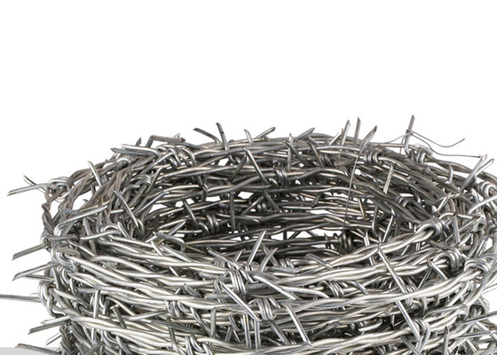 1.8mm Double Strand ทราดิชั่น Twist Hot Dip Galvanized Steel Barbed Wire Coils สายสับสับสับ
