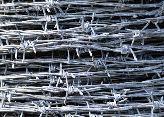 การป้องกันการก่อสร้าง 3หรือ 4 นิ้ว Barb ระยะสายสายคอ Galvanized