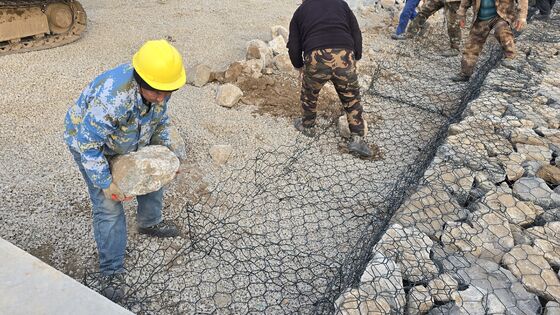 6*8cm Mesh Hole 2.2mm Wire Diameter Galvanized Q195 Steel Wire Gabion Basket Gabion Box for River Bank Protection
