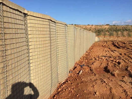 แม่น้ำ Pretection Earth บรรจุ Hesco Bastion Barrier ลวดชุบสังกะสีแบบจุ่มร้อน Gabion