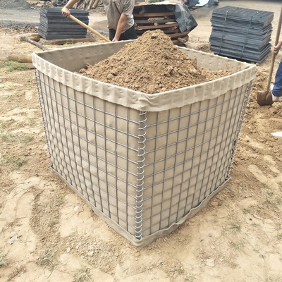 ทหาร Galfan Wire Hesco Sand Barrier 50 X 50mm
