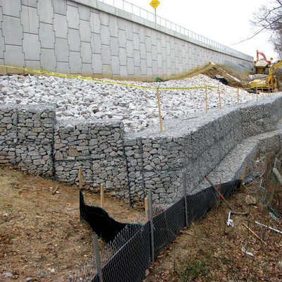 EN10223-3 กรงตะกร้าตาข่าย Gabion มาตรฐานยุโรปชุบสังกะสีแบบจุ่มร้อน