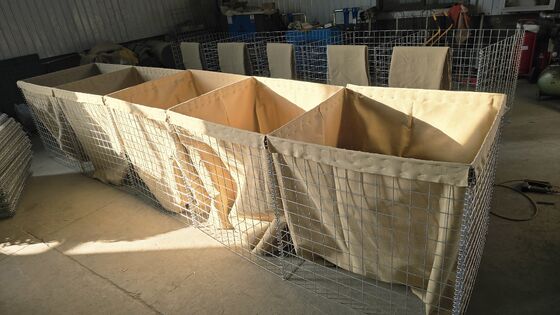 กำแพงป้องกันค่ายทหารแบบธรณีสังเคราะห์แบบพกพา ติดตั้งรวดเร็ว ทนทานต่อการโจมตี ความสามารถในการผลิต