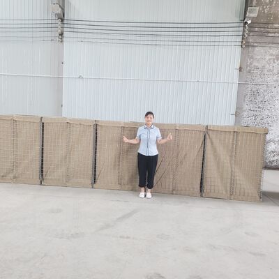 กําแพงป้องกันหุ้นแบบ Hesco Steel Mesh Wall สําหรับป้องกันระเบิดและป้อมปราบทหาร