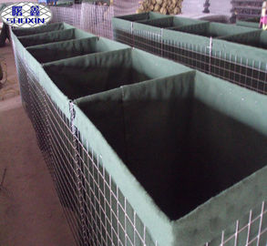 สิ่งกีดขวางป้องกันการระเบิด HDP Galvanized สำหรับการควบคุมทางทหารและน้ำท่วม