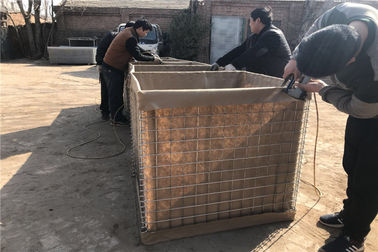 กำแพงกั้นทหาร Hesco ที่สามารถยุบได้, กำแพงป้องกันการกัดเซาะของ Hesco